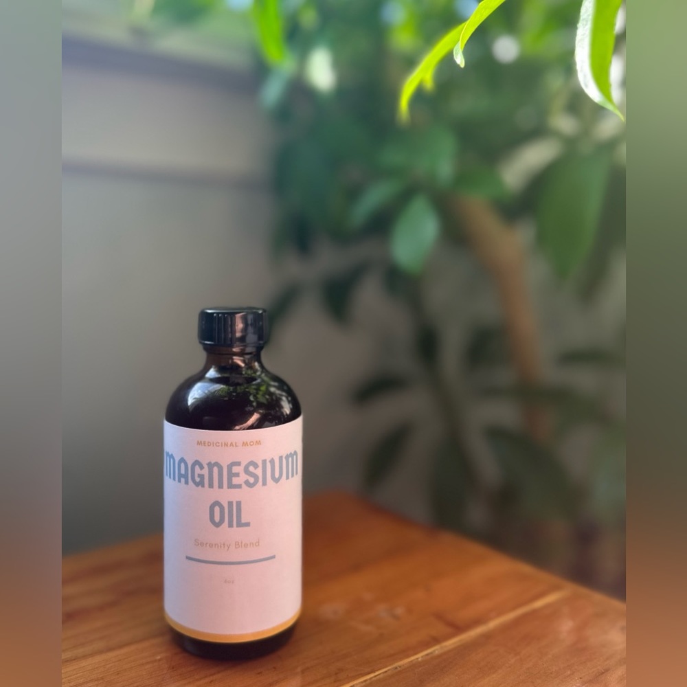 PURE MAGNESIUM OIL w/ 100% pure essential oils (serenity blend)